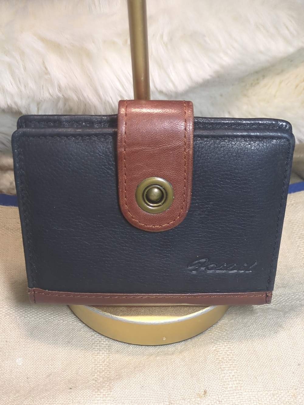 Vintage Fossil Black and Brown Leather Bifold Wallet with Snap Strap $35